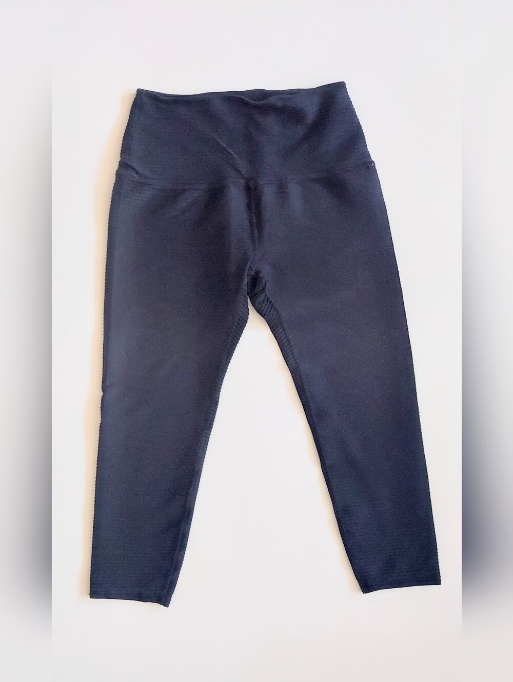 Beyond Yoga Low Rise Ribbed Capri Leggings Black Size XS